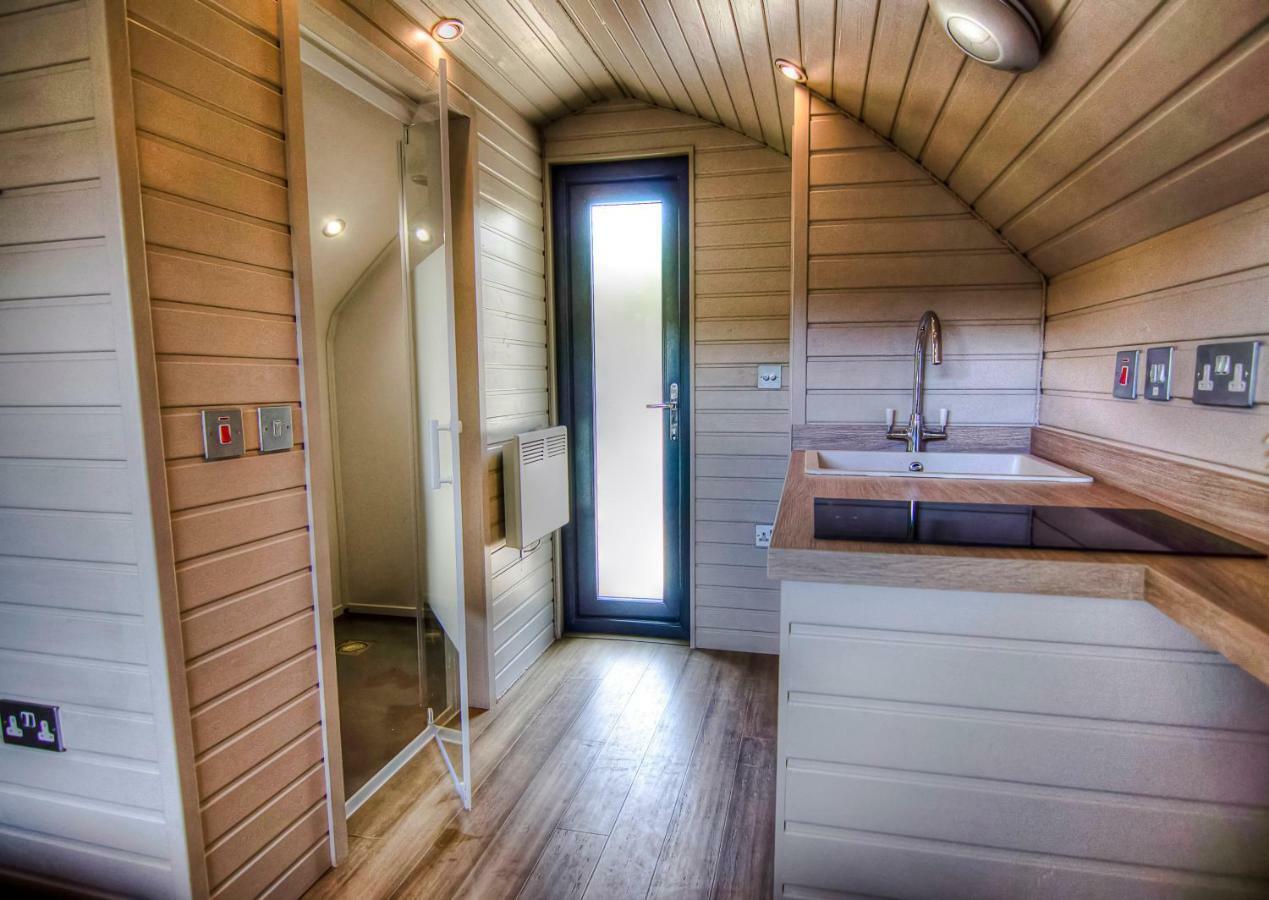Foxy'S Den Dornoch Villa Екстериор снимка